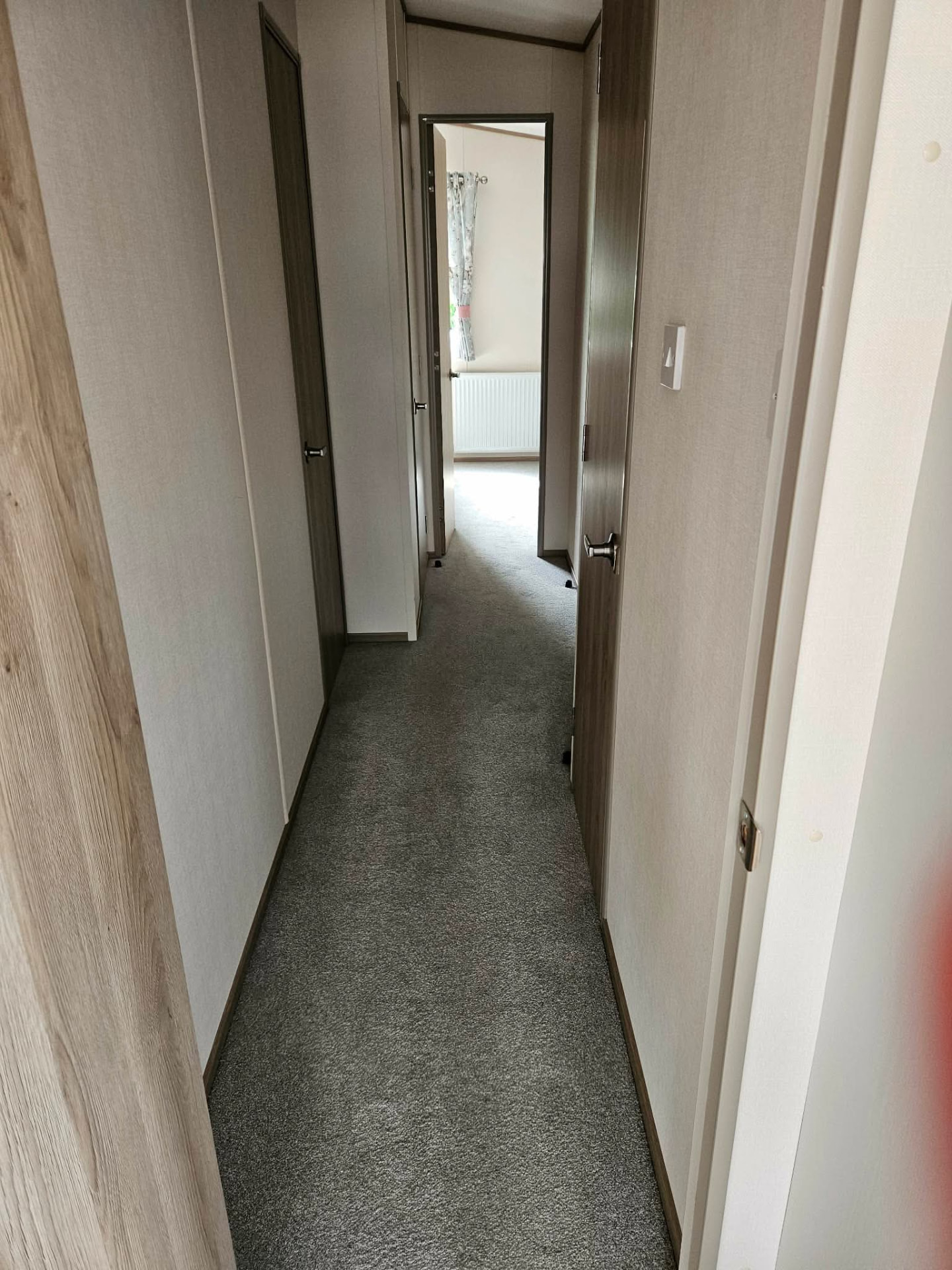 Hallway – Hallway leading to the bedrooms and shower room